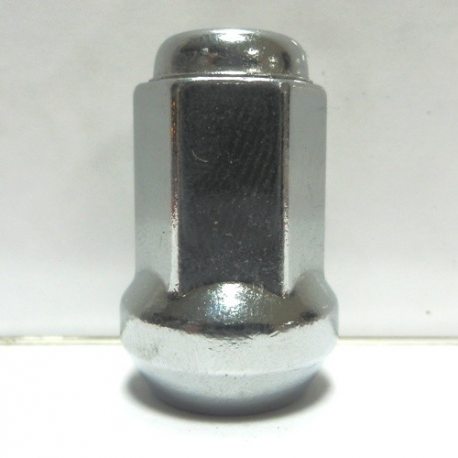 Гайка М12х1,50 17*32 закритая хромированная
